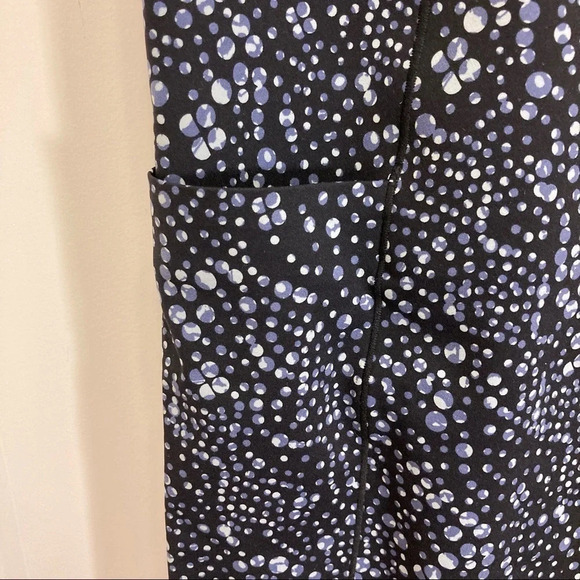 SWEATY BETTY Sz XL  Power Splatter Bubble Pattern High Rise 7/8 Leggings - Picture 3 of 8